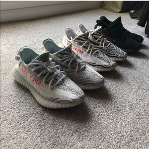 3 Yeezy Boost 350s